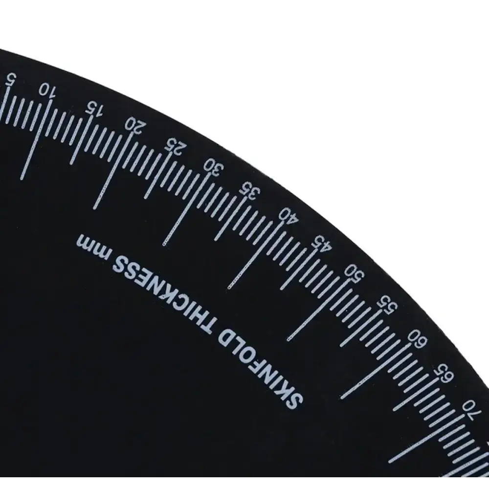 Professionele zwarte huidplooimeter met zwarte ronde caliper en witte markeringen