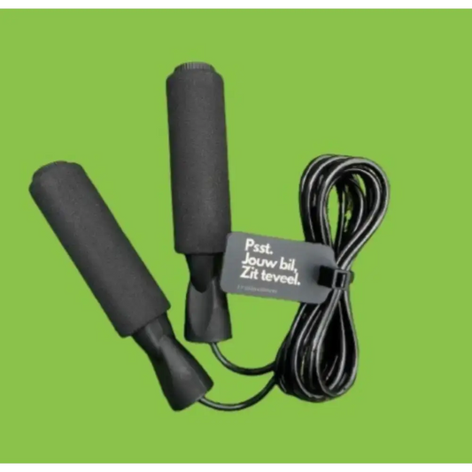 Zwart springtouw met comfortabele handgrepen voor effectieve cardiotraining en verstelbare springtouw